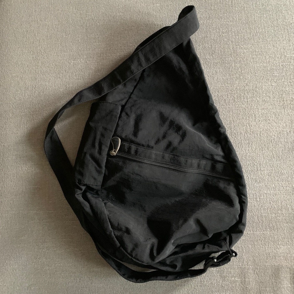 AMERIBAG HEALTHY BACK BAG Black Nylon Sling Bag - 19 Inches Long